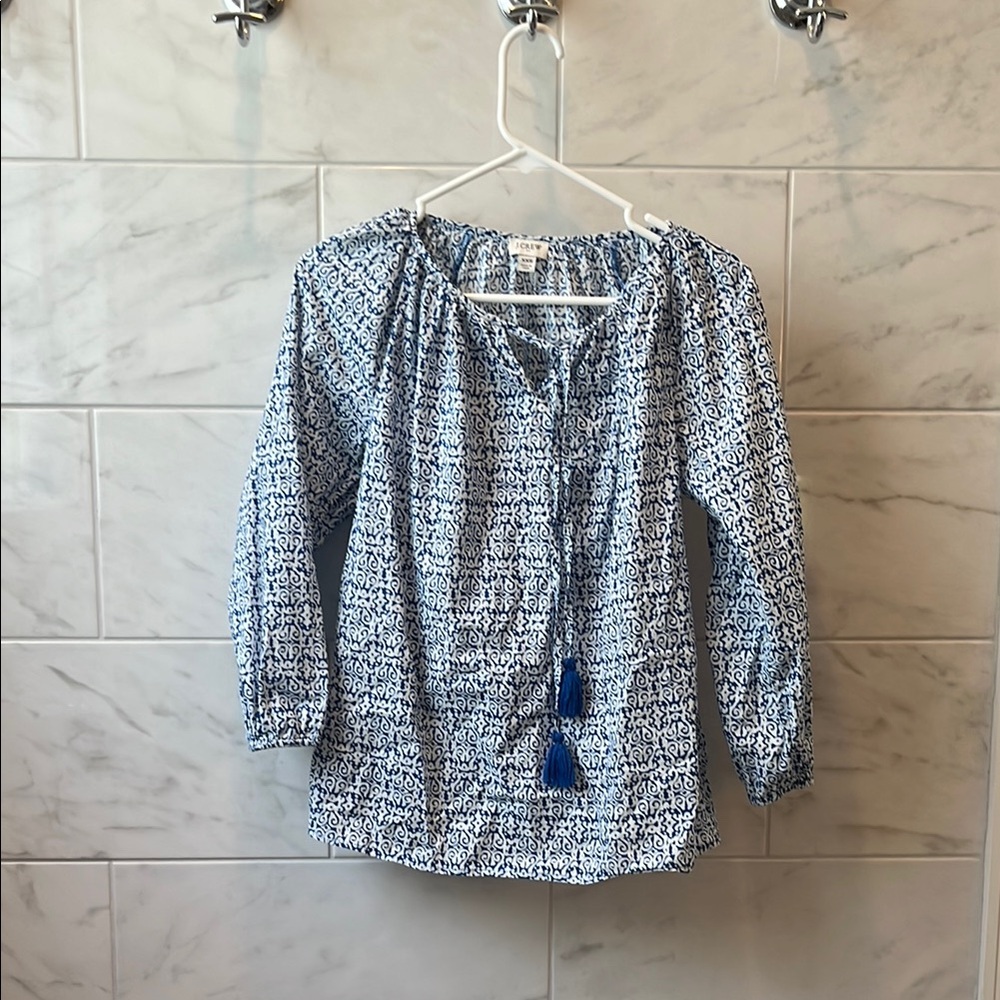 Blue and White Tie Front 3/4 Sleeve Blouse